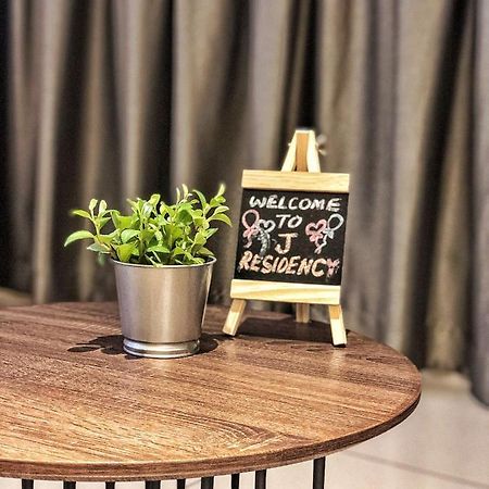 J Residence Banting  Dış mekan fotoğraf